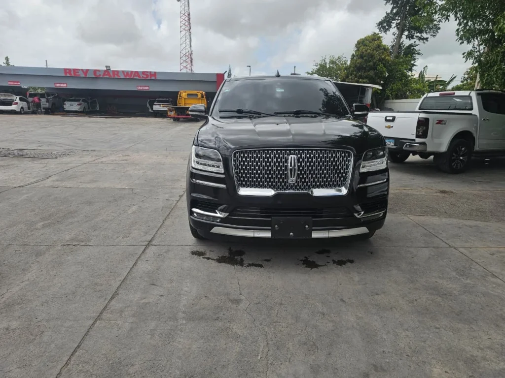 Lincoln Navigator