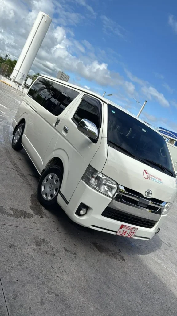 Toyota Hiace
